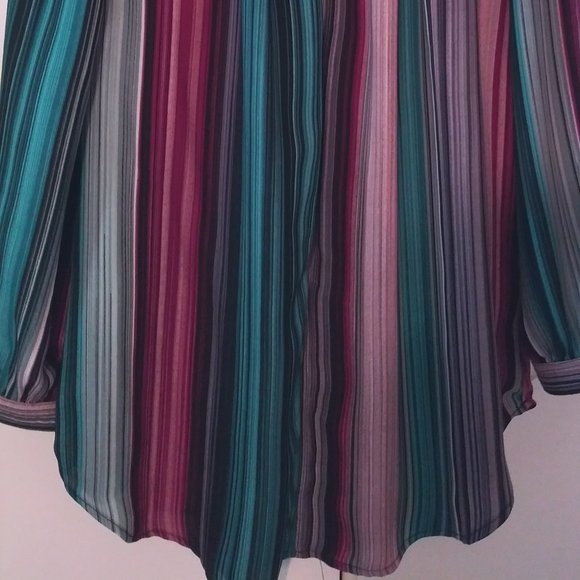 Blouse - Picture 2 of 4